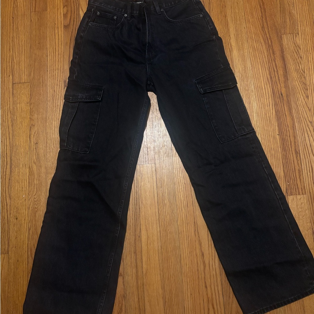 Women's Black Cargo Jeans - Picture 6 of 7
